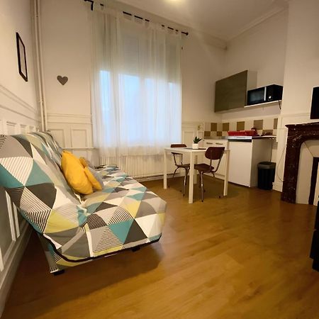 Petit Descamps Apartment รูออง ภายนอก รูปภาพ